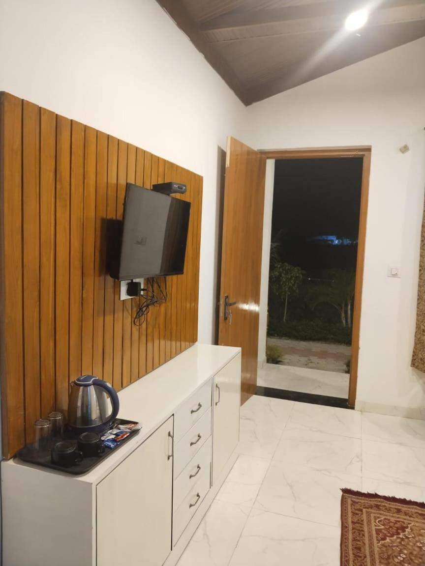 Corbett Jungle Breeze Resort Rāmnagar Eksteriør bilde