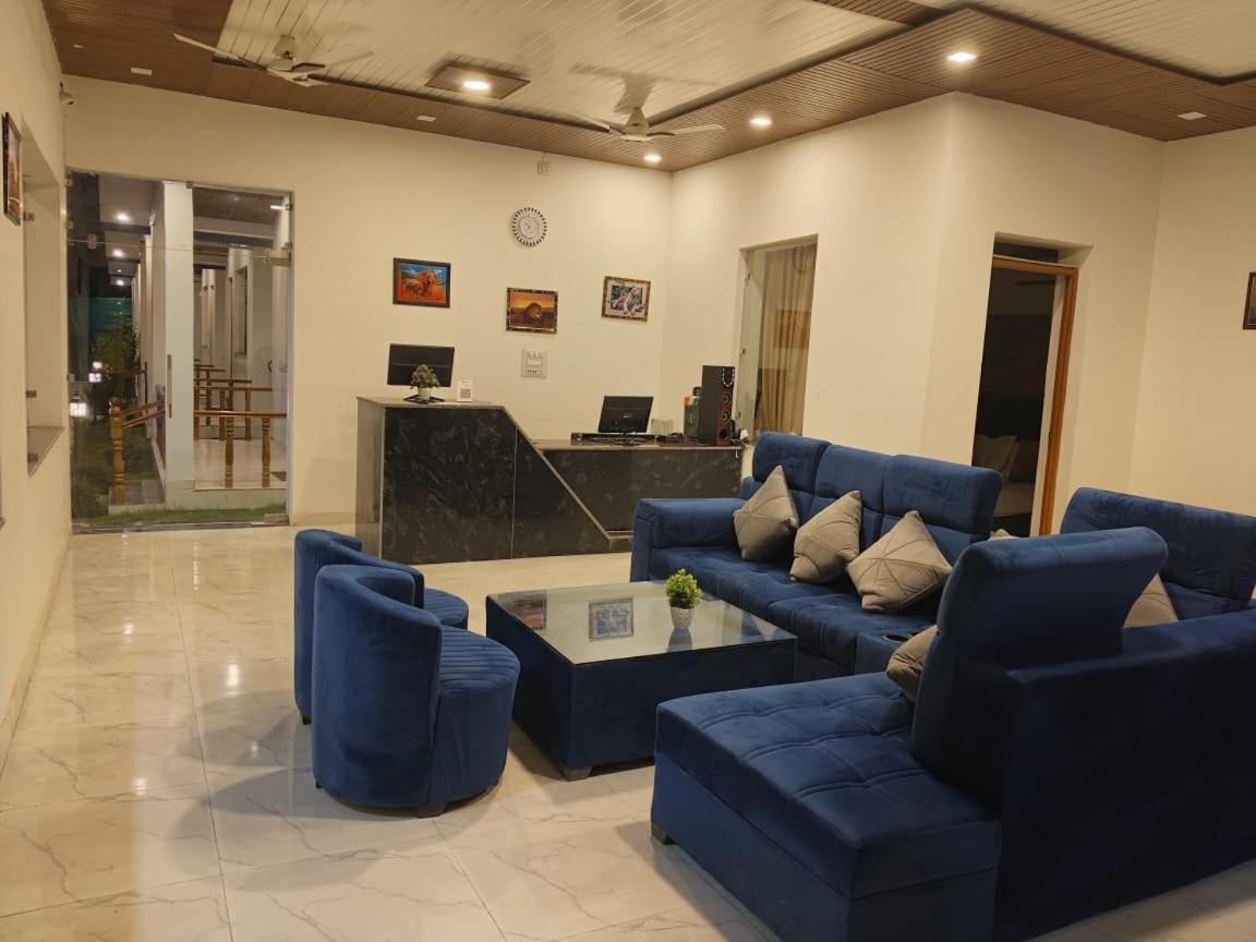 Corbett Jungle Breeze Resort Rāmnagar Eksteriør bilde